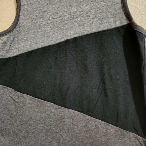 Urban Pipeline Black and grey tank top Size S - Picture 2 of 6